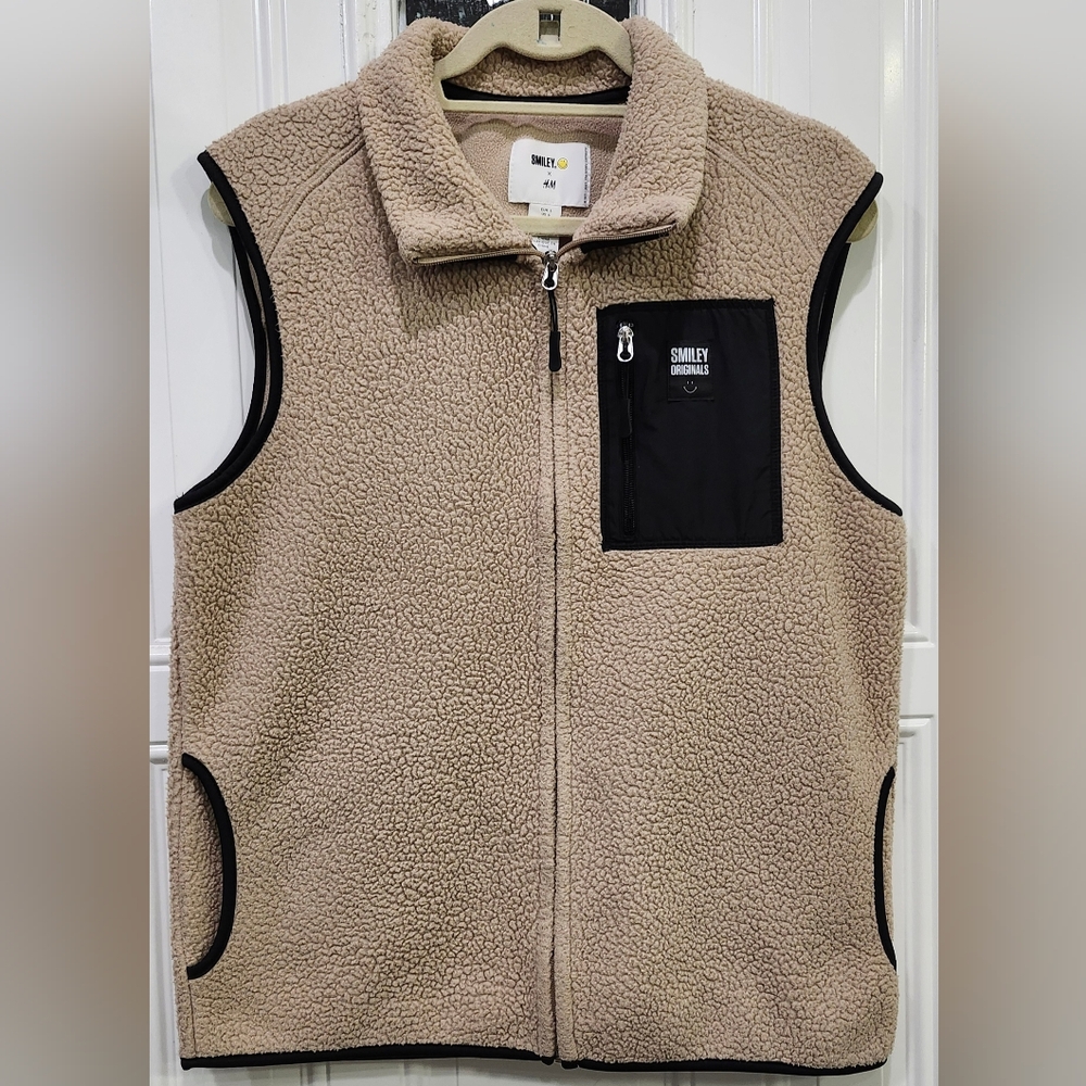 Smiley x H&M Tan Emoji Face Fleece Teddy Zip Up Vest Men's Size Small
